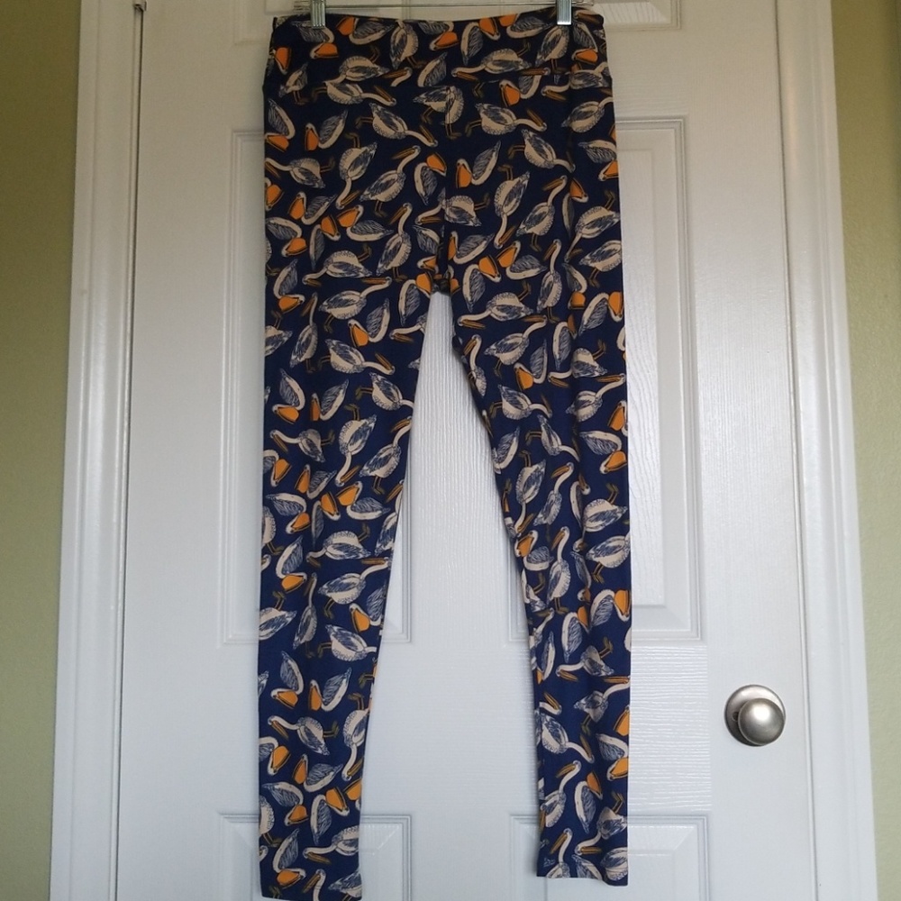 Lularoe TC Tall and Curvy leggings Pelicans